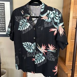Vintage Tommy Bahama Hawaiian shirt